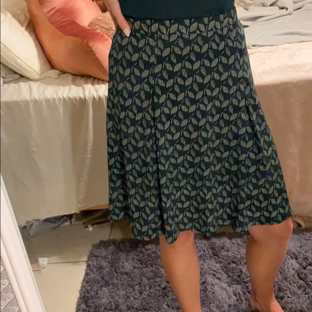 Green skirt